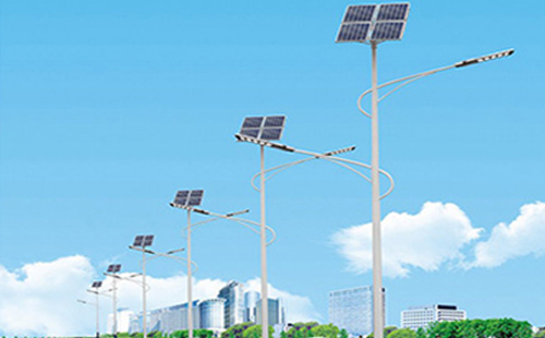 北方冬季大通太阳能路灯的保养要点