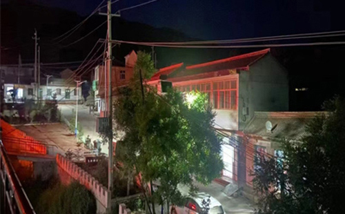 大通太阳能路灯防雷接地做法详解