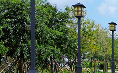 太阳能大通庭院灯价格为何差三倍?关键看这几点 太阳能大通庭院灯价格为何差三倍?关键看这几点