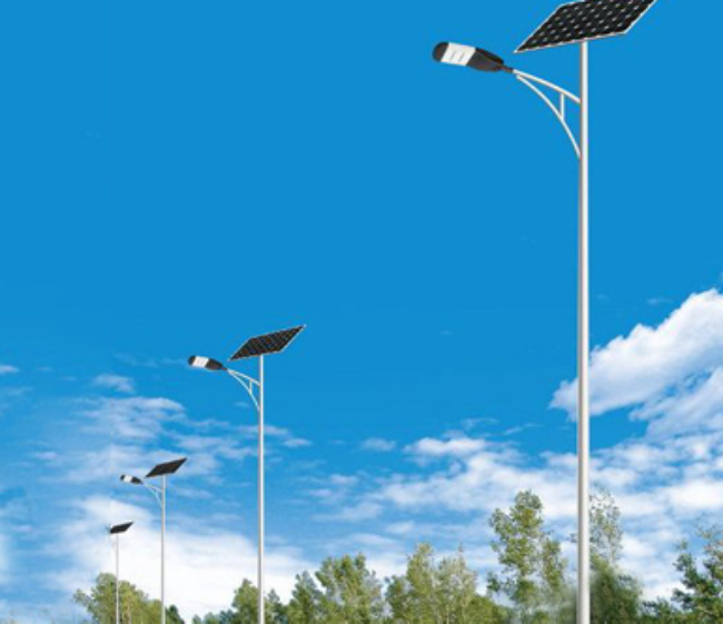 大通太阳能路灯维护时，这些细节别忽略！